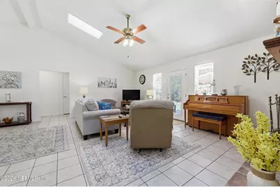5327 Racoon Ridge Court, Jacksonville, FL 32258 - Photo 8