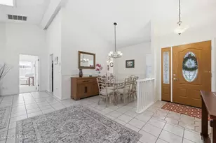 5327 Racoon Ridge Ct, Jacksonville, FL 32258 - Photo 4