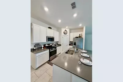 9347 Revere Avenue, Leesburg, FL 34788 - Photo 16