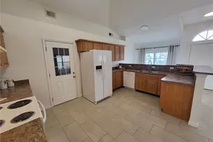 6913 Long Needle Ct, Orlando, FL 32822 - Photo 8