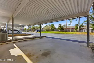 8153 Sutton Place N, Jacksonville, FL 32217 - Photo 40