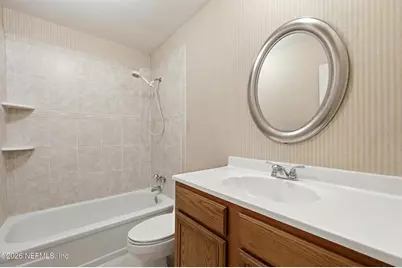 8153 Sutton Place N, Jacksonville, FL 32217 - Photo 34