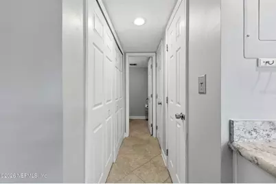 8153 Sutton Place N, Jacksonville, FL 32217 - Photo 14