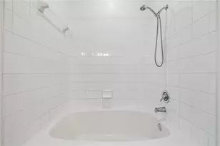 2442 Grand Central Pkwy, Orlando, FL 32839 - Photo 20