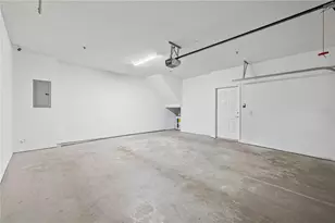 2442 Grand Central Pkwy, Orlando, FL 32839 - Photo 26