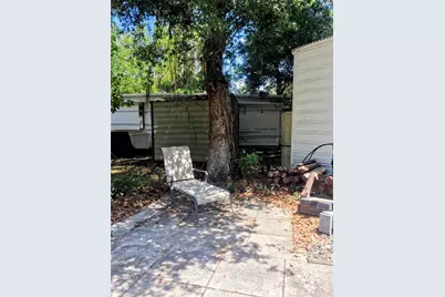25225 141st Lane NE, Fort Mc Coy, FL 32134 - Photo 2