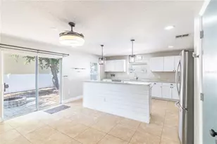 5049 Gandross Ln, Mount Dora, FL 32757 - Photo 10