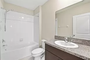 7329 Canterbury Bells Ct, Tampa, FL 33619 - Photo 56