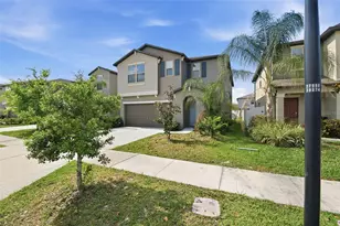 7329 Canterbury Bells Ct, Tampa, FL 33619 - Photo 2