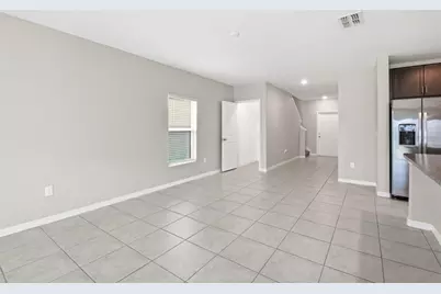 7329 Canterbury Bells Court, Tampa, FL 33619 - Photo 14