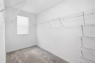 7329 Canterbury Bells Ct, Tampa, FL 33619 - Photo 48