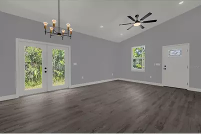1126 S Thompson Avenue, Deland, FL 32720 - Photo 6