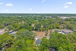 1126 S Thompson Ave, Deland, FL 32720 - Photo 32