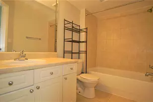 4572 Commander Dr, Orlando, FL 32822 - Photo 16