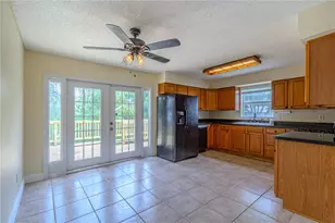 2614 Crest Dr, Haines City, FL 33844 - Photo 8