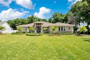 1107 Palm Cove Dr, Orlando, FL 32835 - Photo 1