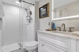 101 N Riverside Dr, New Smyrna Beach, FL 32168 - Photo 14