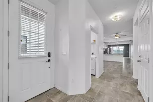 2548 Nouveau Wy, Kissimmee, FL 34741 - Photo 4