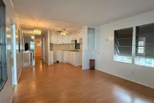 2514 17th St Ln W, Bradenton, FL 34205 - Photo 2