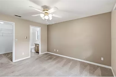 210 Madison Street, Minneola, FL 34715 - Photo 14