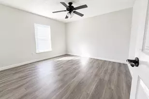 210 Fairfield Dr, Sanford, FL 32771 - Photo 10