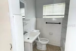 1016 Alba Dr, Orlando, FL 32804 - Photo 12