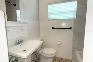 1016 Alba Dr, Orlando, FL 32804 - Photo 14
