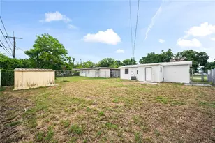 4403 Lake Lawne Ave, Orlando, FL 32808 - Photo 20
