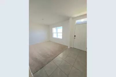575 Tortugas Street, Haines City, FL 33844 - Photo 2