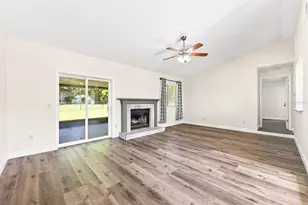 745 Mentmore Cir, Deltona, FL 32738 - Photo 4