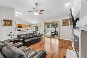 10212 Pointview Ct, Orlando, FL 32836 - Photo 14