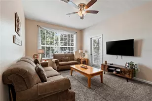 8103 Coconut Palm Way, Kissimmee, FL 34747 - Photo 2
