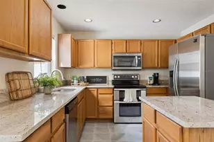12620 Waterhaven Cir, Orlando, FL 32828 - Photo 4