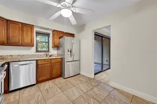 249 W Lake Faith Dr, Maitland, FL 32751 - Photo 10