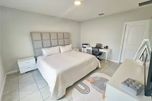 3775 Knotty Pne St, Saint Cloud, FL 34772 - Photo 10