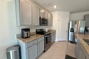 9004 Tuscan Cypress St, Kissimmee, FL 34747 - Photo 10
