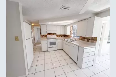 9236 Mark Twain Lane, Port Richey, FL 34668 - Photo 2