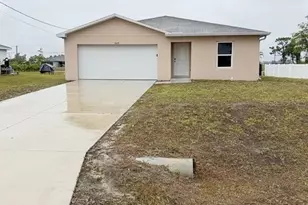 3024 NE 1st Ave, Cape Coral, FL 33909 - Photo 1