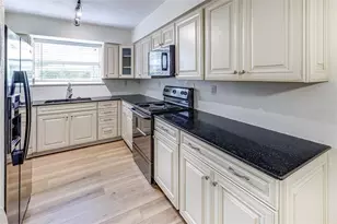 750 E Michigan St, Orlando, FL 32806 - Photo 12