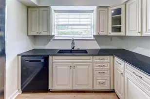 750 E Michigan St, Orlando, FL 32806 - Photo 14