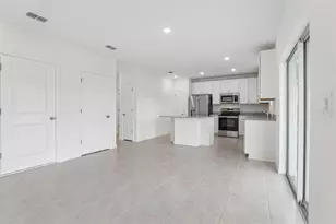 3139 Rein Ave, Davenport, FL 33837 - Photo 8
