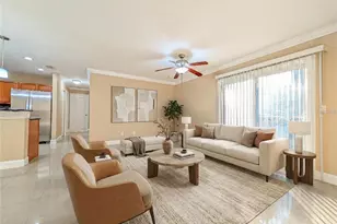 6022 Westgate Dr, Orlando, FL 32835 - Photo 2