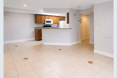 738 Crest Pines Drive #728, Orlando, FL 32828 - Photo 4