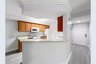 738 Crest Pines Drive #728, Orlando, FL 32828 - Photo 2