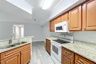738 Crest Pines Dr, Orlando, FL 32828 - Photo 8