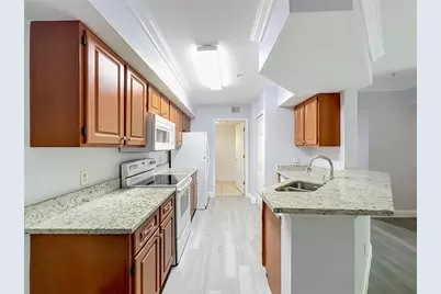 738 Crest Pines Drive #728, Orlando, FL 32828 - Photo 4