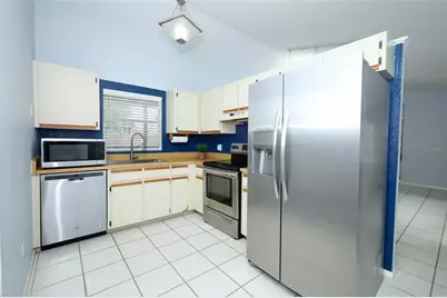 1016 Gwyn Circle, Oviedo, FL 32765 - Photo 10