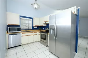 1016 Gwyn Cir, Oviedo, FL 32765 - Photo 10