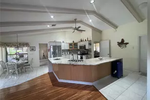 4696 Long Lake Dr, Sarasota, FL 34233 - Photo 26
