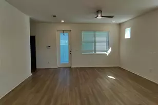 1358 Kings Crown St, Mount Dora, FL 32757 - Photo 8
